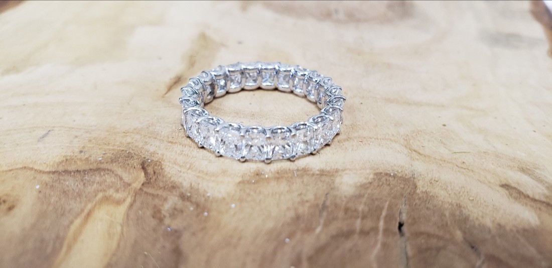 U-Cut Radiant Shape Eternity Band